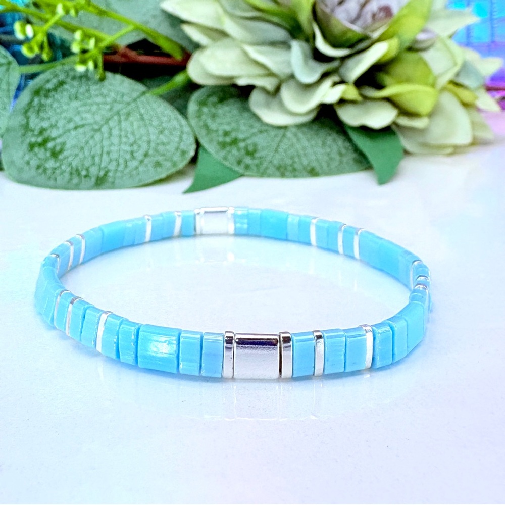 Miyuki Tila Bead Stretch Bracelet